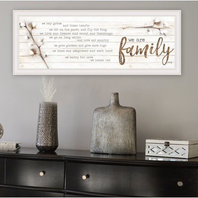 Reproduction d’art textuel sur papier, "We Are Family" par Marla Rae