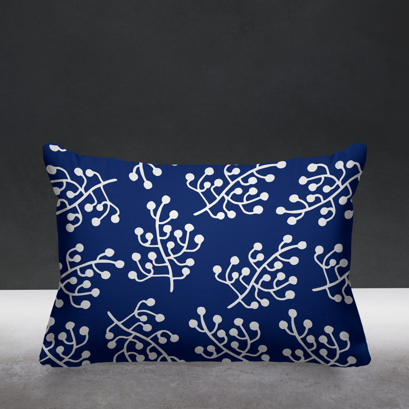 Coussin intérieur / extérieur Charis Wild Flower, 14 po x 20 po, Bleu marine, Rectangulaire