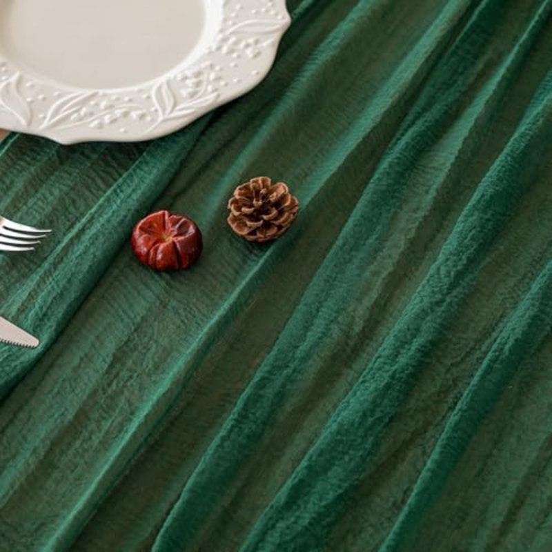 Chemin de table en mousseline vert émeraude (3 pièces), 3 mètres, idéal pour les fêtes et la décoration intérieure.