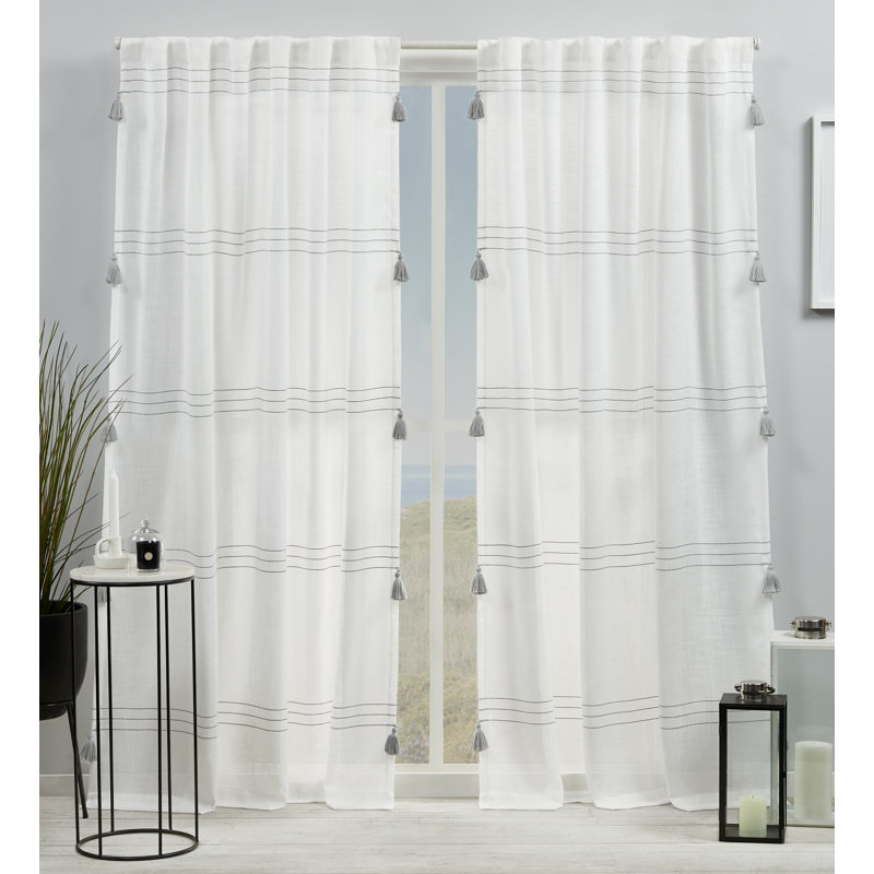 Paire de rideaux semi-transparents avec passe-tringle Kumsal, Jaune, 54 po x 96 po