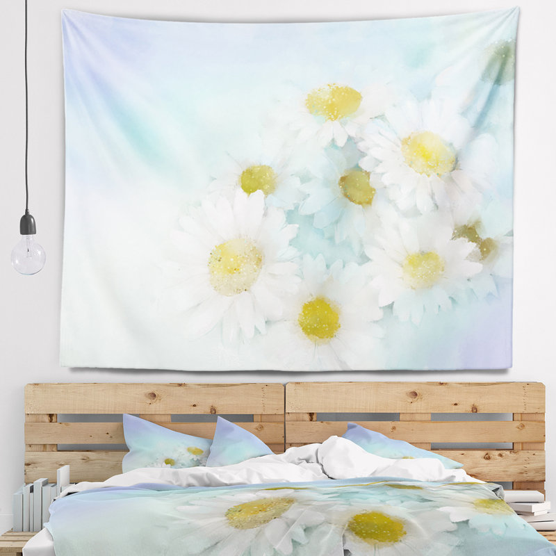 Gerbera blanc sur une tapisserie bleu clair, H 50 po x l 60 po