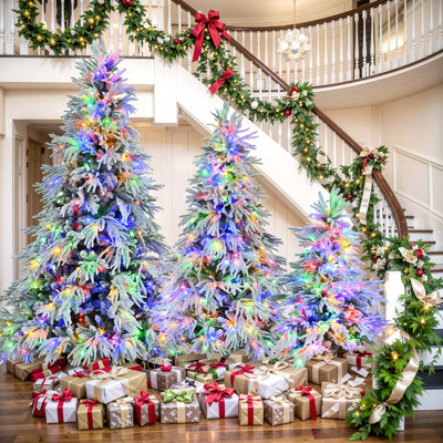 Ensemble de sapin de Noël enneigé épinette pré-éclairé - 4 pi, 6 pi, 7,5 pi, arbre de Noël articulé artificiel avec 800 lumières DEL jaune chaud et colorées, 8 modes de clignotement, décoration de bureau de vacances
