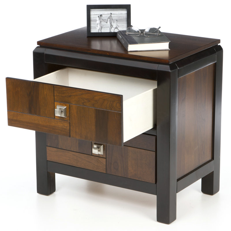 Flanning 24'' W Solid Wood Nightstand, Walnut