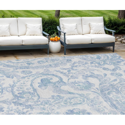 Tapis intérieur lavable 10 pi x 14 pi bleu denim et cachemire ivoire