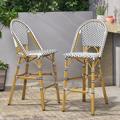 Cadre extérieur en aluminium blanc et noir blanc et noir de 29,5 po avec finition d'aspect rouille, option de sièges pour 2 personnes