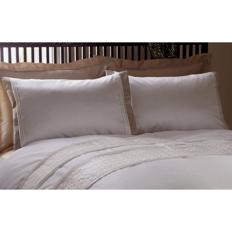 Delcastillo Bed Runner by Charlotte Thomas