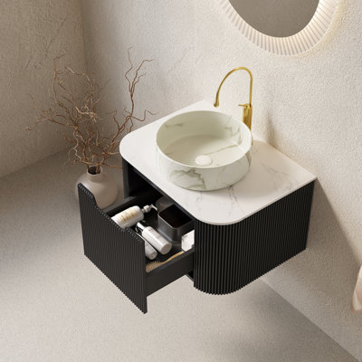 Meuble-lavabo de salle de bain de 24 po avec tiroir Dina, armoire de rangement rayée à bords arrondis avec tiroir, lavabo rond en céramique blanc mat et plateau en pierre frittée blanc de Carrare, pré-assemblé, couleur noire