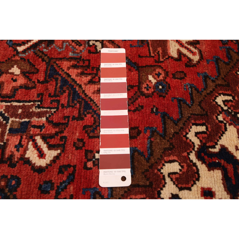 Tapis rouge Sarabi 7 pi 4 po x 9 pi 6 po