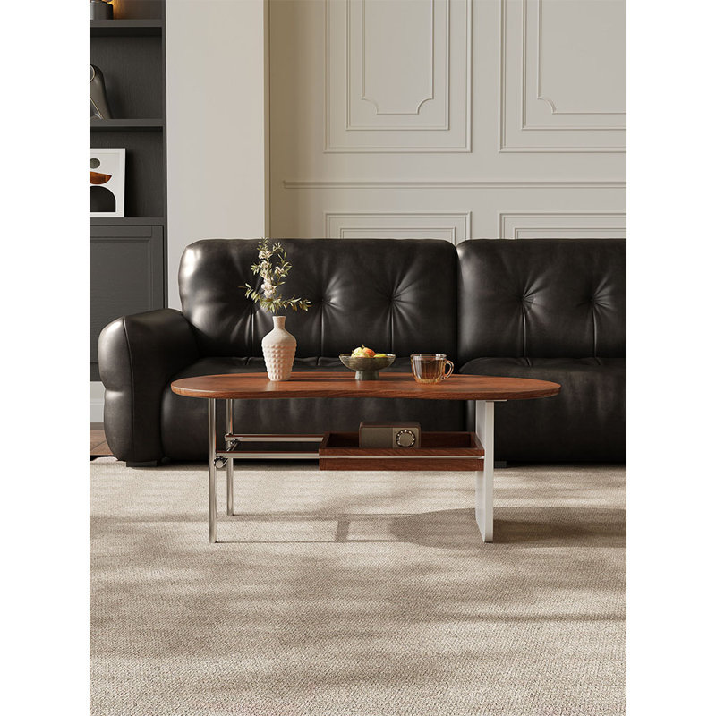 Table basse de style moderne et minimaliste