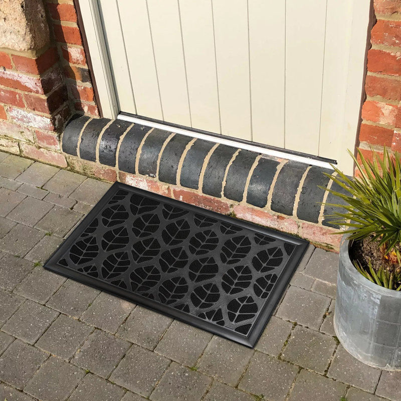 Sheltered Mat Non-Slip Floral Indoor / Outdoor Doormat, Black