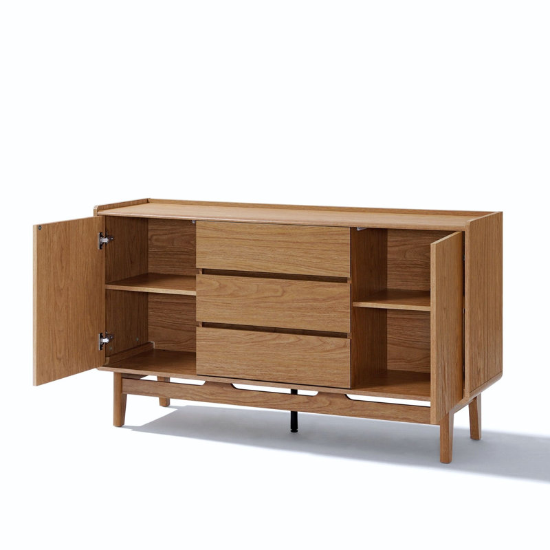 Buffet en bois manufacturé à finition chêne de 55 pouces de large avec 3 tiroirs