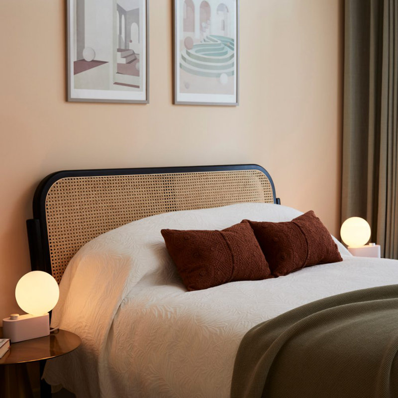 Sphere IV Table Lamp, Blossom Pink