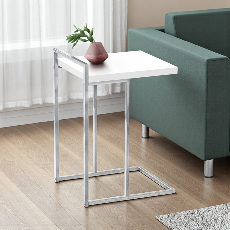 Table d'appoint moderne et contemporaine Lea
