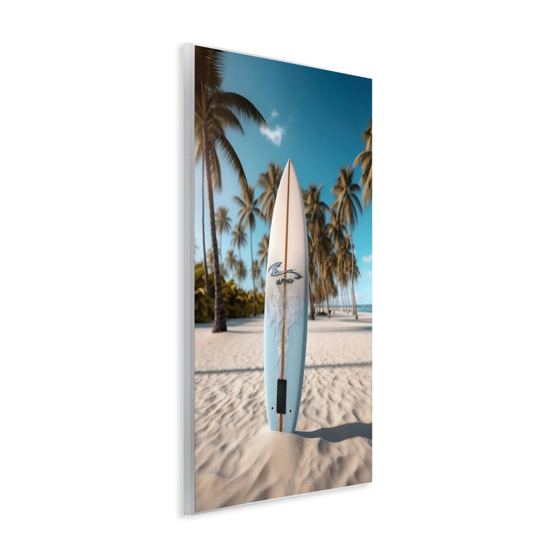 Plaque murale de planche de surf debout sur fond flou, design par LSR Design Studio, H 19 po x l 13 po