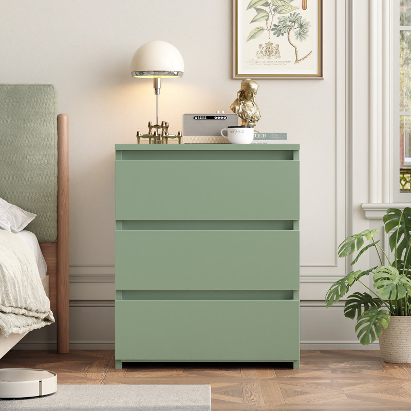 Arieyonna 3 - Drawer Nightstand, Green