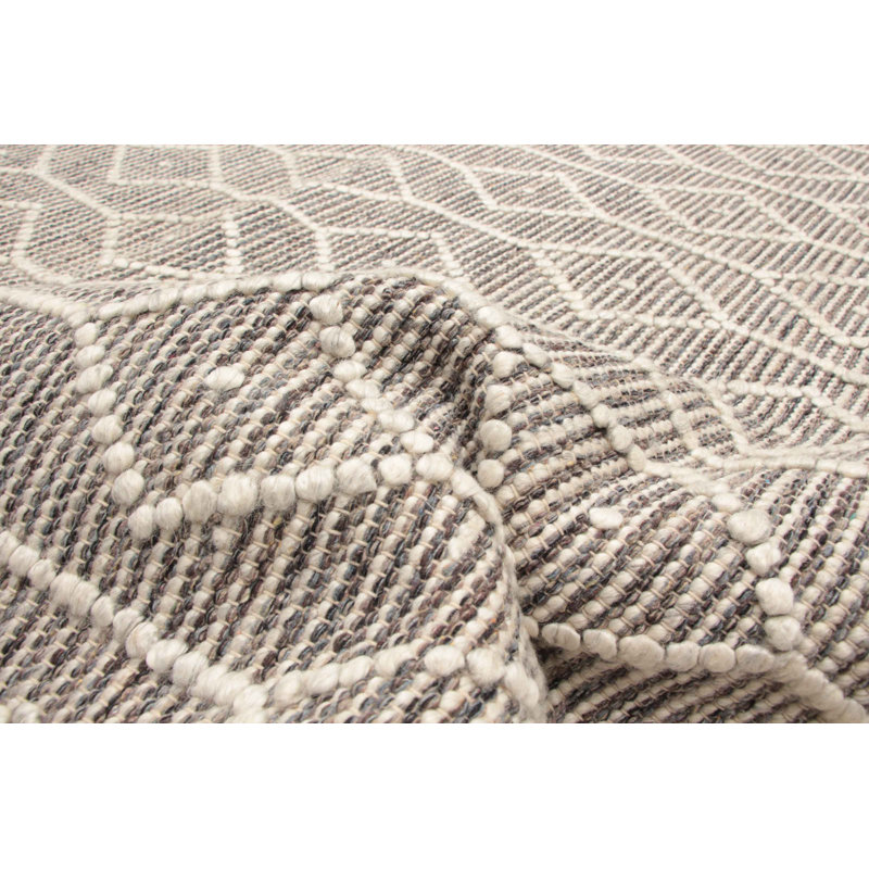Tapis taupe Sienna 4 pi 11 po x 7 pi 10 po