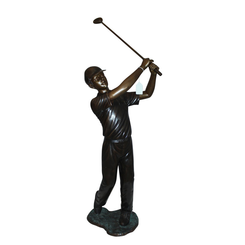 Statue en bronze Hillier adolescent jouant au golf - Taille: L 18 po x l 13 po x H 57 po.