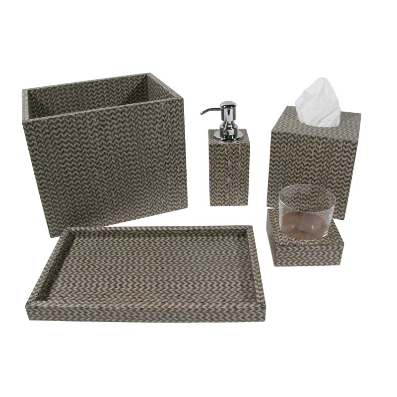 Gray Chevron Wood Veneer Glass Holder