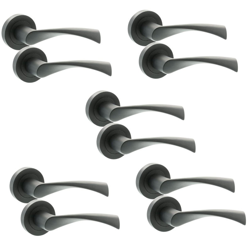 5 Pairs Astrid Twist Design Door Handles on Round Rose, Not Lockable