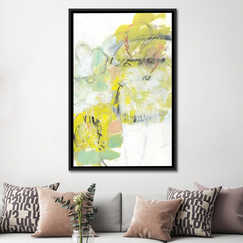 « yellow floral abstract i », impression sur toile, Toile avec cadre noir, Pas de tapis, H 48 po x l 32 po x P 1,5 po