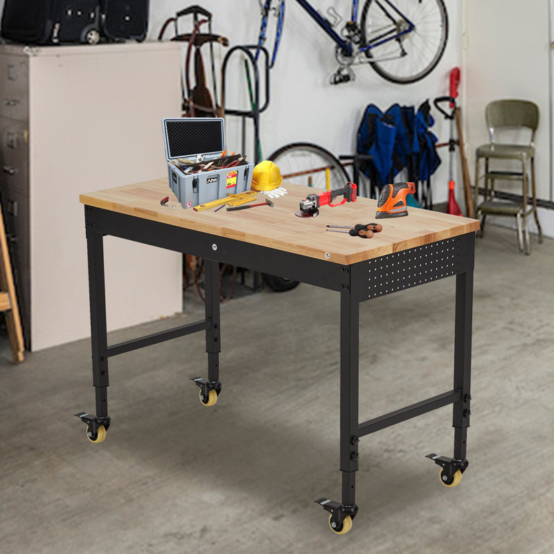 Établi réglable 48 po x 24 po avec plateau en bois d'hévéa, table de travail roulante avec prises de courant