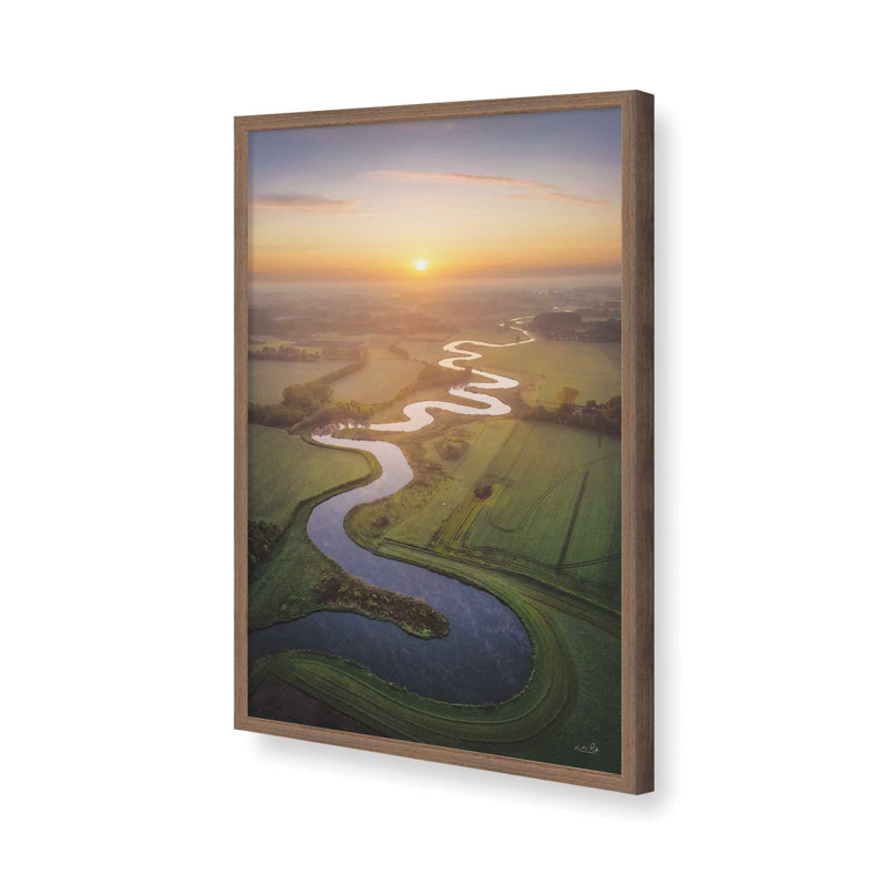«Winding River Sunset» par Martin Podt, reproduction d'art, L 32 po x H 48 po, Brun, Impression encadrée