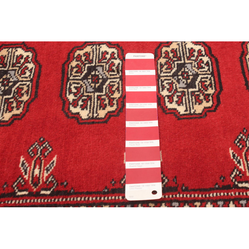 Tapis rouge foncé Maleaha Peshawar Bokhara 2 pi 6 po x 4 pi 4 po