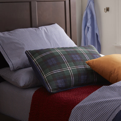Brody Reversible Quilt Set with Throw Pillow