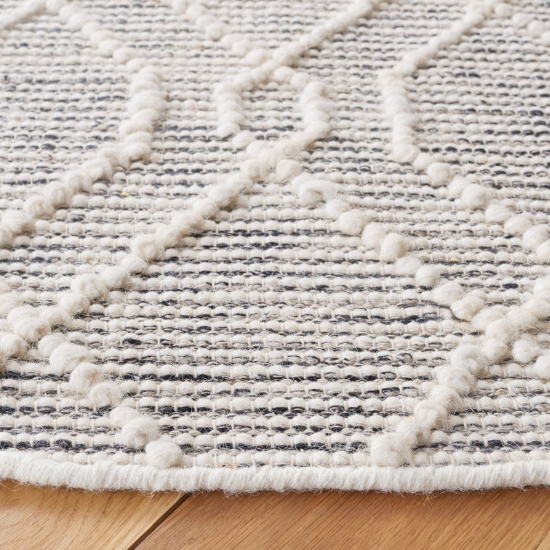 Ajanea Flat Weave Wool Geometric Rug, Round 6'