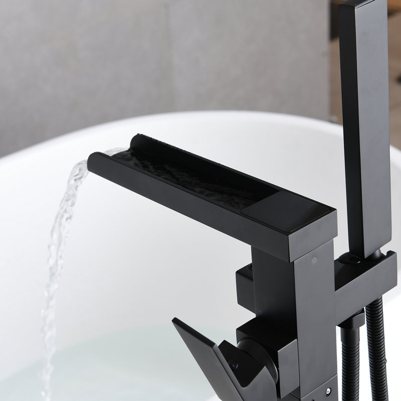 Robinet de baignoire autoportant à fixation au sol avec douche à main