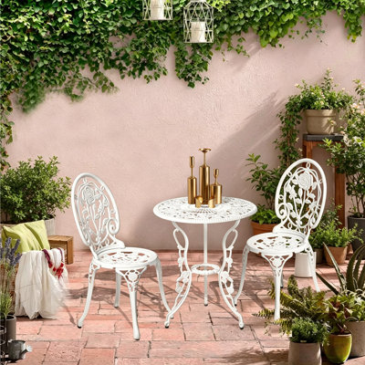 Ensemble bistro 3 pièces pour table bistro et chaises d'extérieur, bistro en aluminium coulé à motif rose pour balcon de jardin, résistance durable à la rouille et aux intempéries, blanc rosé