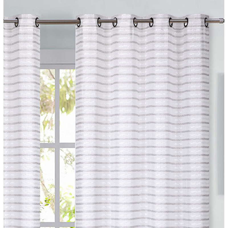 Paire de rideaux transparents avec œillets