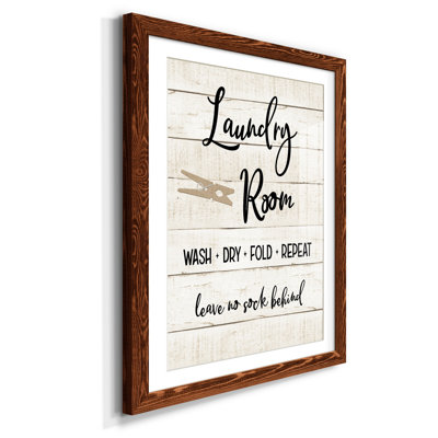 " Laundry Pin I "