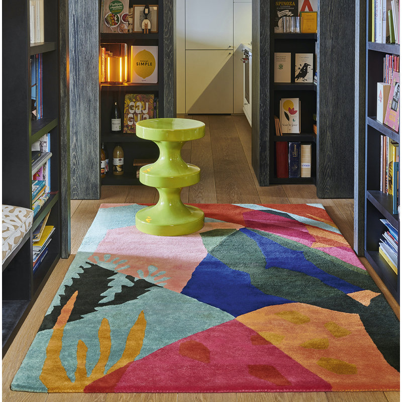 Oaxaca Wool Abstract Area Rug in Red/Green/Pink, Rectangle 6'7" x 9'10"