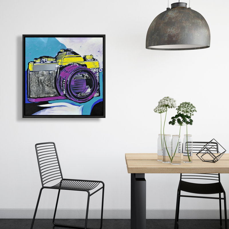 Appareil photo rétro sur toile, Toile encadrée noire, H 24 po x l 24 po