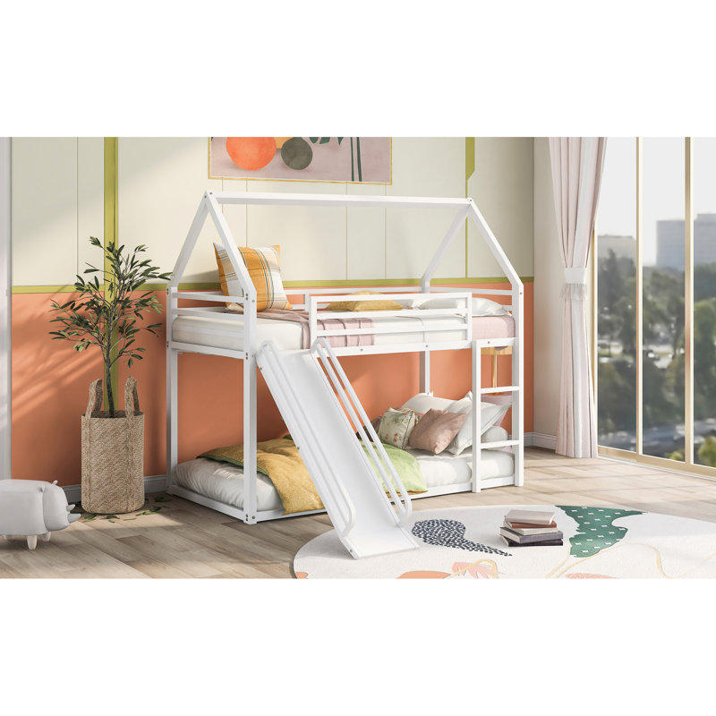 Lit superposé simple au-dessus d'une maison avec glissade, blanc - métal, Blanc