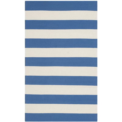 Tapis rayé bleu / ivoire en coton tissé à plat à la main Brookvale