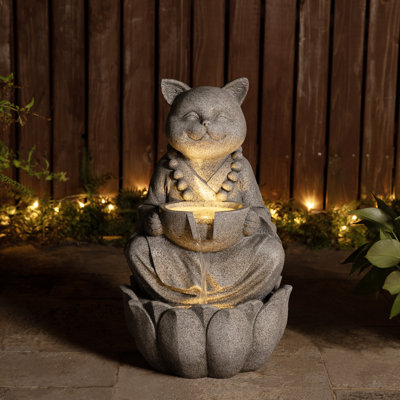 Outdoor Sculptural Fountain with Lights