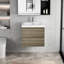 Meuble-lavabo mural 24 po avec lavabo en résine, 2 tiroirs, style minimaliste, esthétique de la finition de l'eau, finition