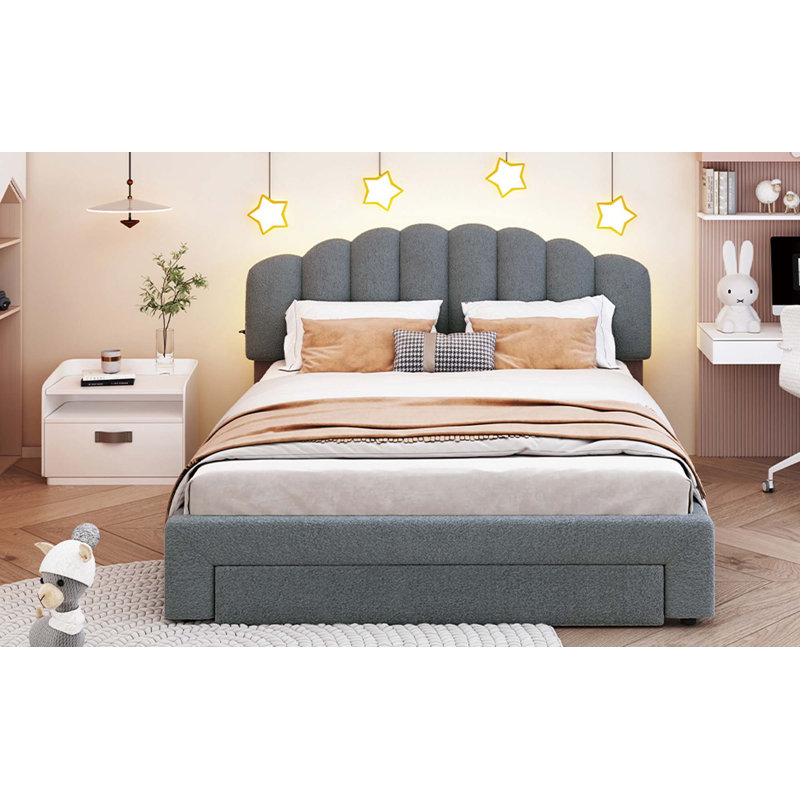 Lit plateforme tapissier Teddy, Gris