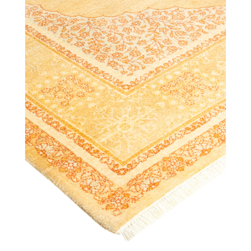 Classic One-of-a-Kind 4' 1" X 6' 4" Hand Knotted Area Rug