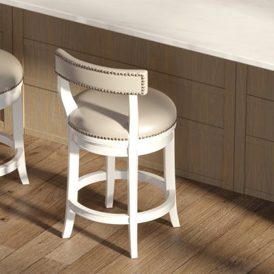 Tabouret de bar 26 po à hauteur de comptoir, bois blanc avec siège et dossier en similicuir gris, 1 pièce