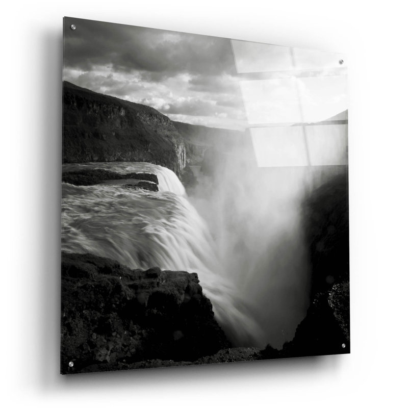 «Island Gullfoss» par Nina Paponcek, art mural en verre acrylique, H 36 po x l 36 po x P 0,2 po