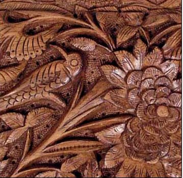 Boîte à bijoux en bois de noyer