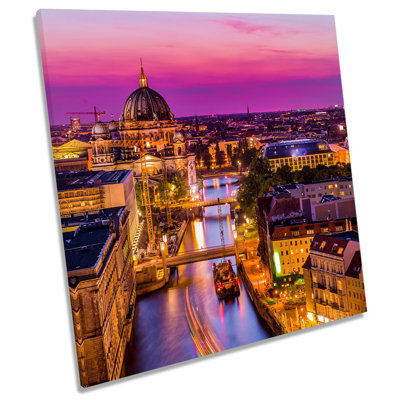 Z1990 Berlin Skyline City River - Wrapped Canvas Print