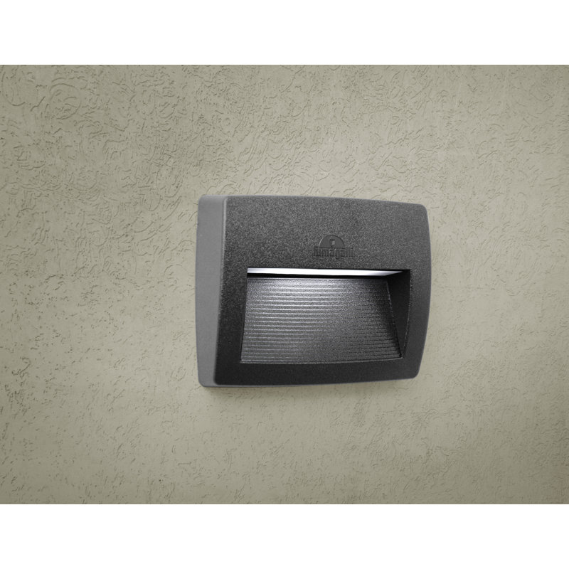 Resin Step Light, Black