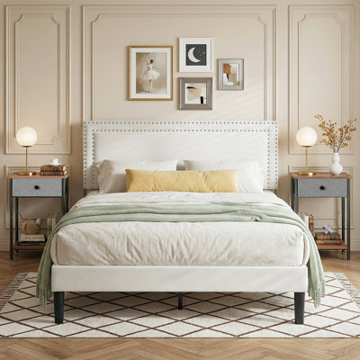 Velvet Tufted Bedroom Set With Bed And 2 Nightstands, No Box Spring Needed Upholstered Platform Bed