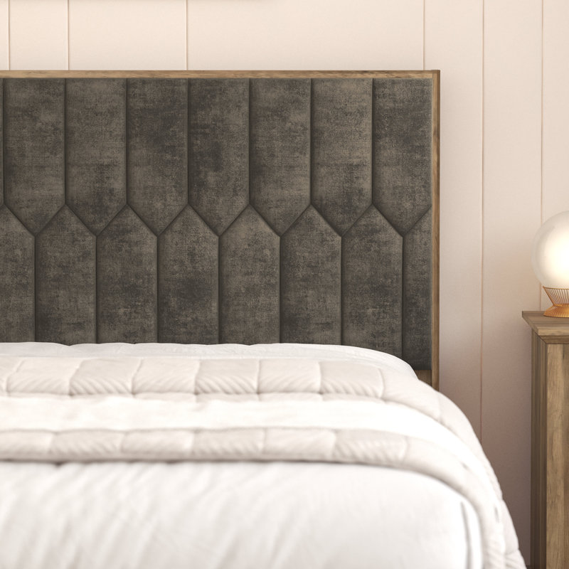 Tevrat Queen Platform Bed with Headboard