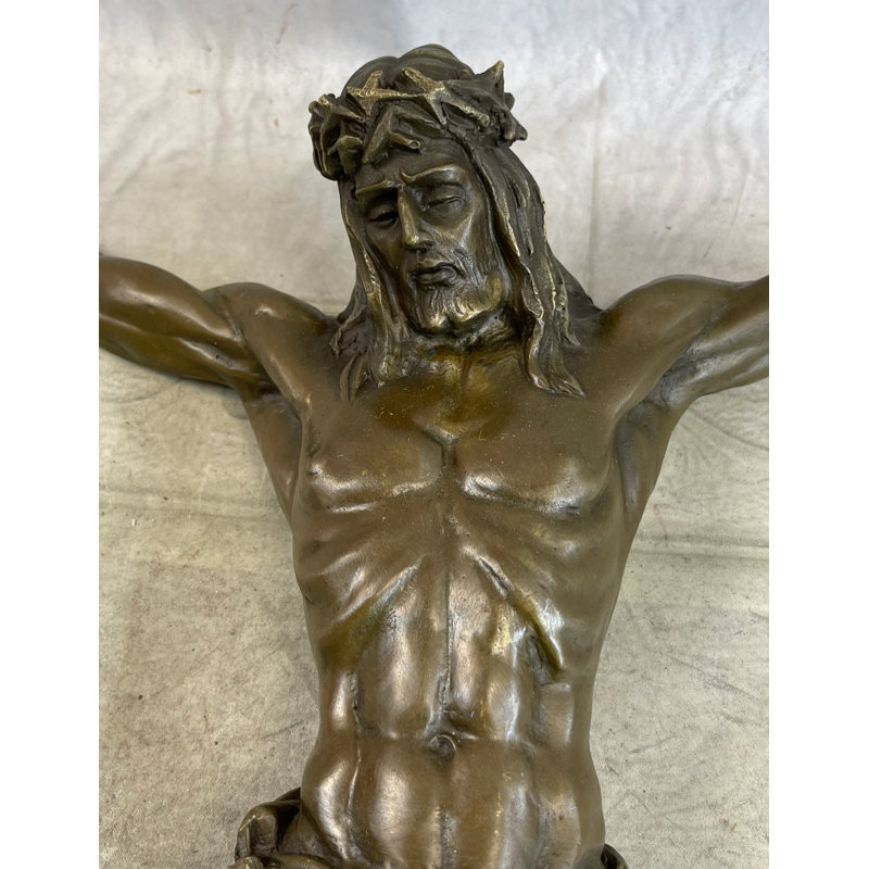 Figurine crucifix Dothen