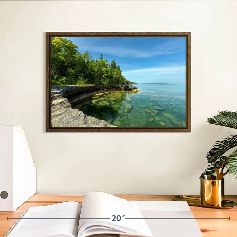 Photographie de Paradise Cove, 13 po x 9 po, Cadre flottant noyer